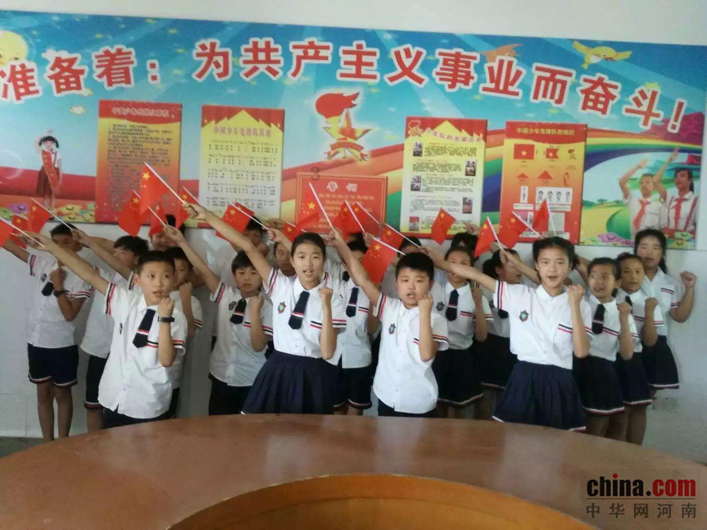小孔雀逃脱